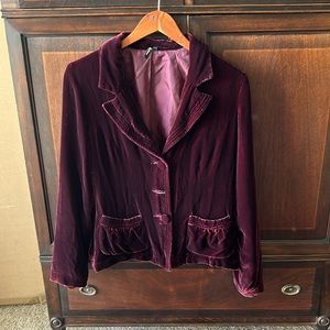 Burgandy velvet blazer size L